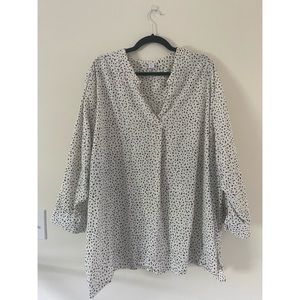 Old Navy flowy long sleeve leopard blouse